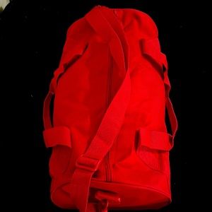 FULLY CUSTOMIZABLE DUFFEL BAGS!